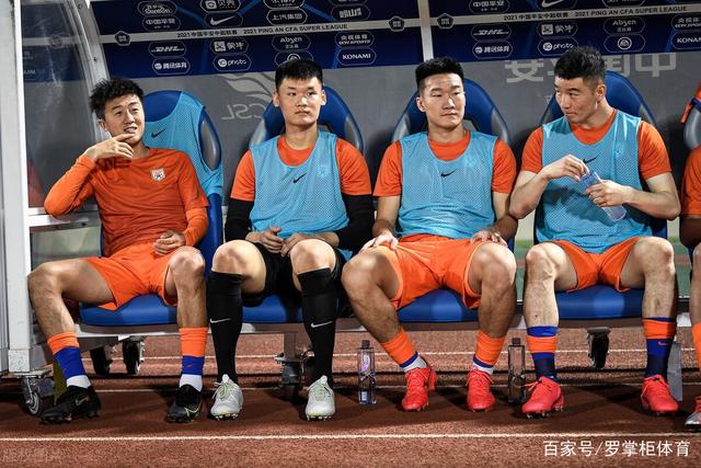 切尔西调整战术为3-4-2-1，迎来双新援首发